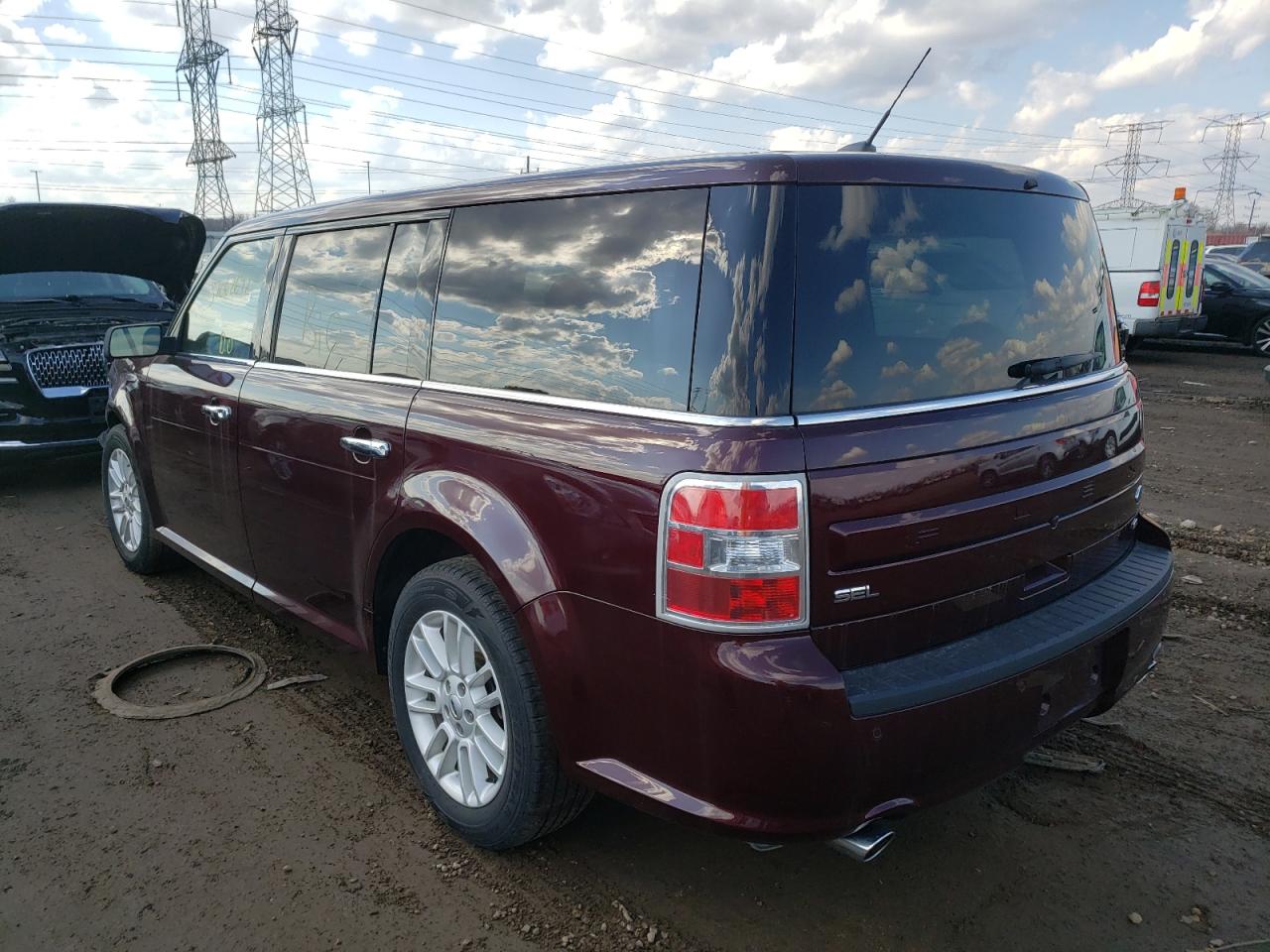 Photo 3 from auction – 2019 FORD FLEX SEL with VIN 2FMHK6C83KBA32097