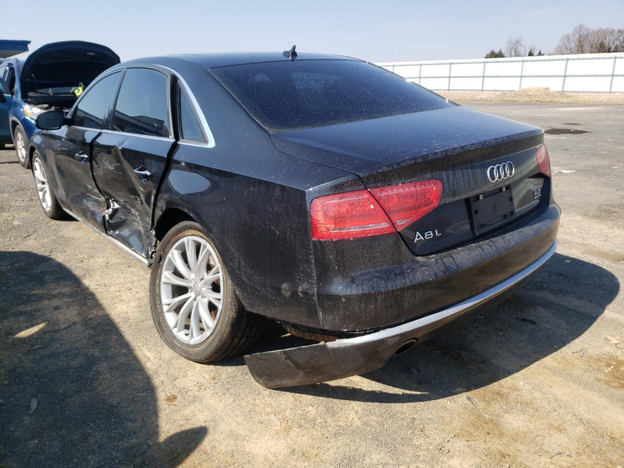 Photo 3 from auction – 2011 AUDI A8 L QUATT with VIN WAURVAFD0BN007994