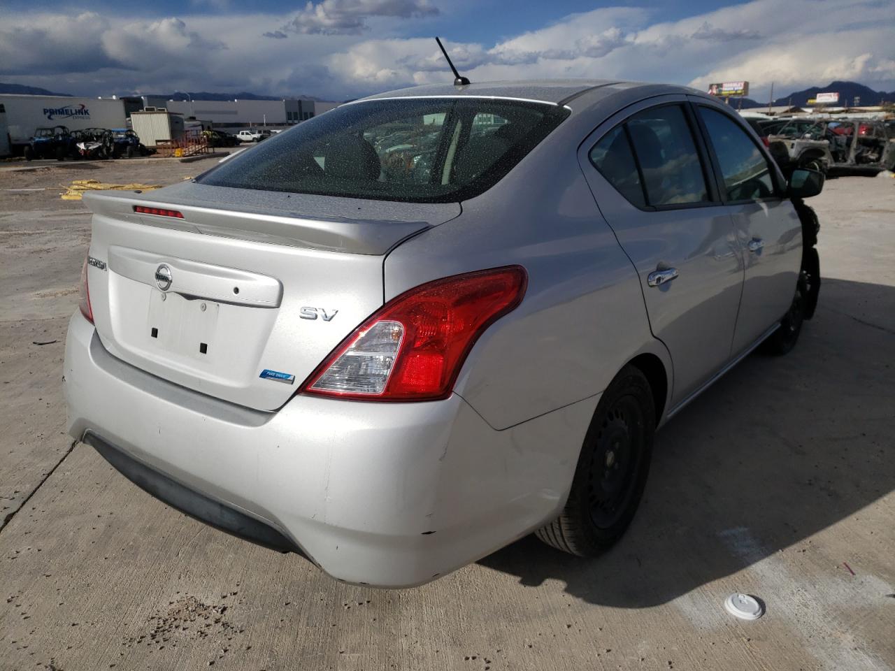 Photo 4 from auction – 2016 NISSAN VERSA S with VIN 3N1CN7AP2GL841711
