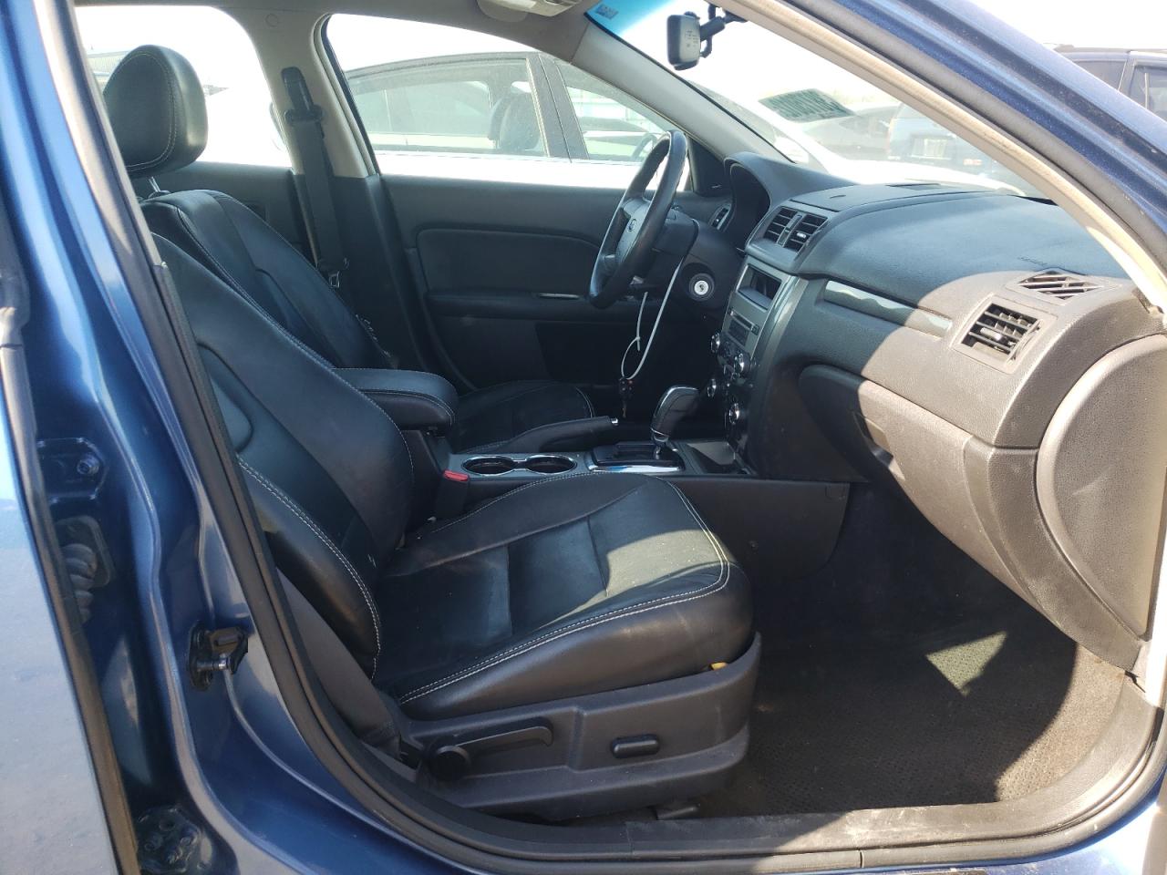 Photo 5 from auction – 2010 FORD FUSION with VIN 3FAHP0JG0AR224371