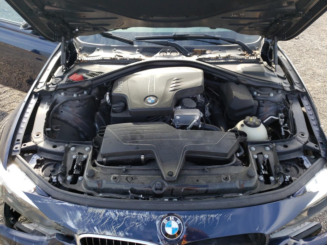 Photo 7 from auction – 2016 BMW 320 I with VIN WBA8E1G53GNT99928