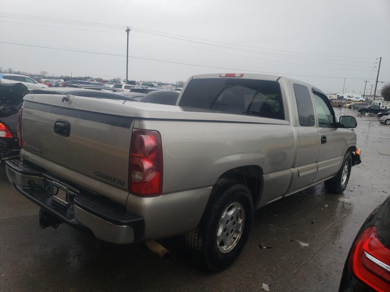 Photo 4 from auction – 2003 CHEVROLET SILVERADO with VIN 2GCEC19T031101578