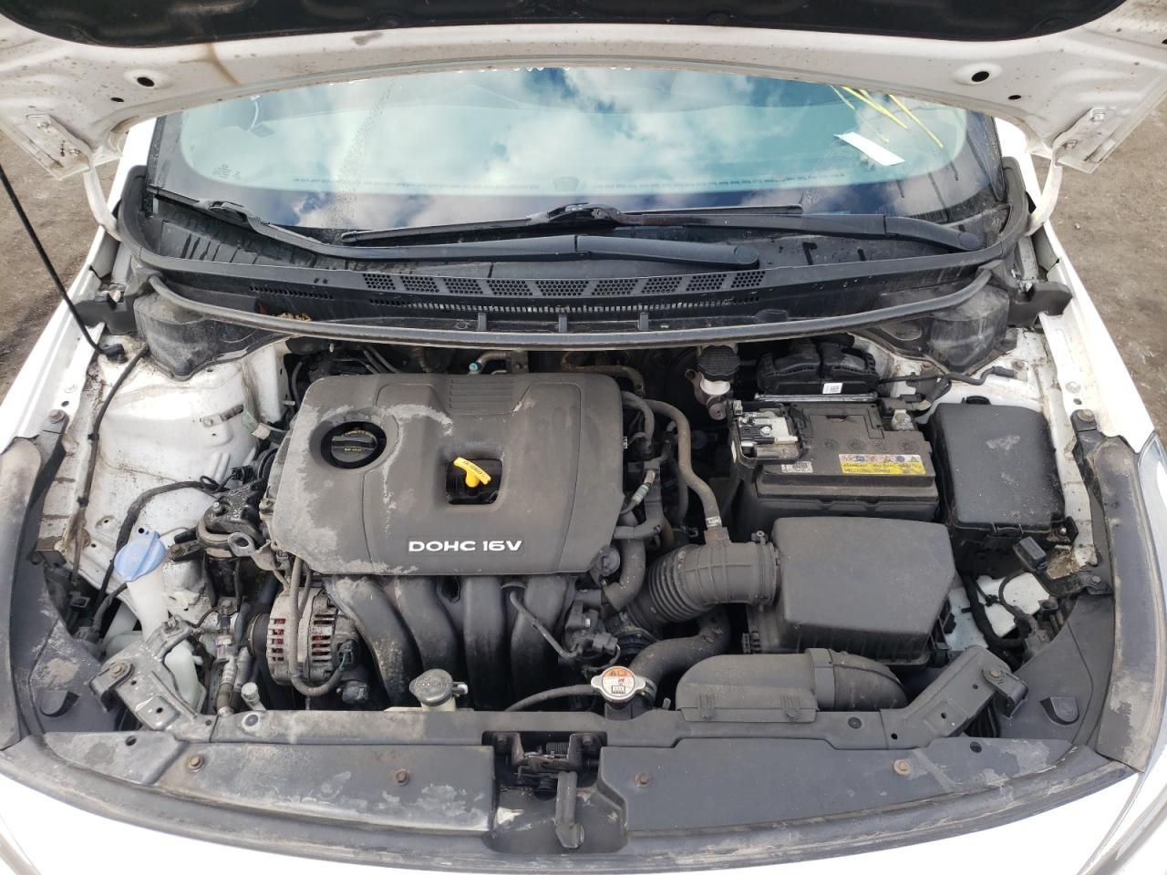 Photo 7 from auction – 2017 KIA FORTE LX with VIN 3KPFK4A71HE080189