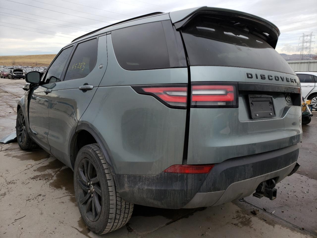 Photo 3 from auction – 2017 LAND ROVER DISCOVERY with VIN SALRRBBV1HA037185