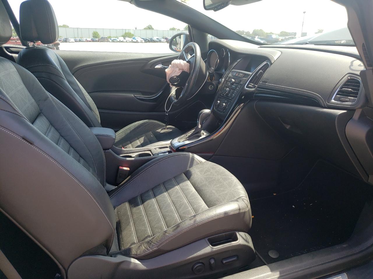 Photo 5 from auction – 2016 BUICK CASCADA PR with VIN W04WT3N54GG127465