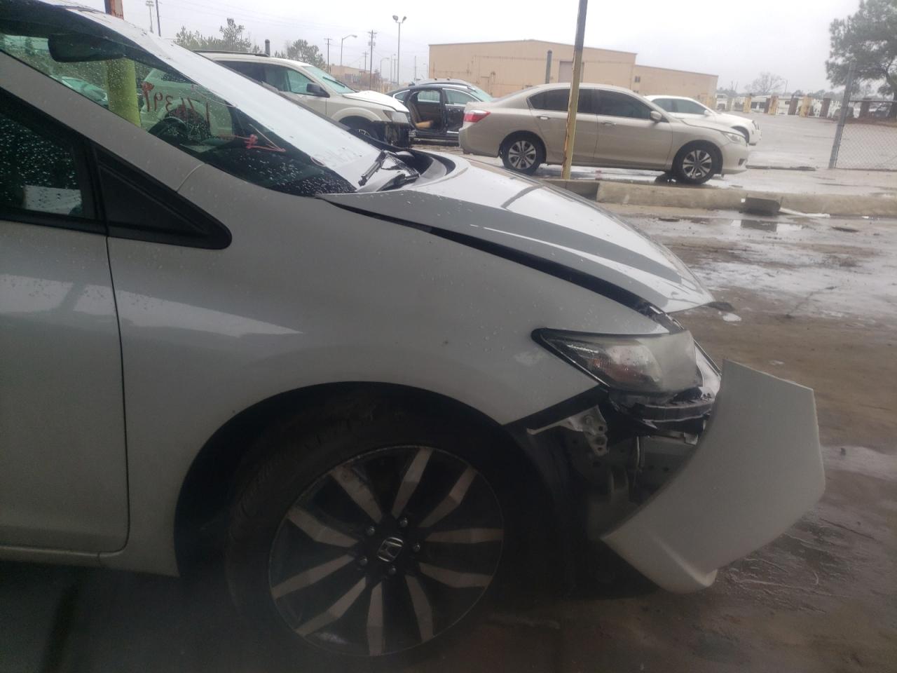 Photo 9 from auction – 2014 HONDA CIVIC EXL with VIN 19XFB2F96EE070901