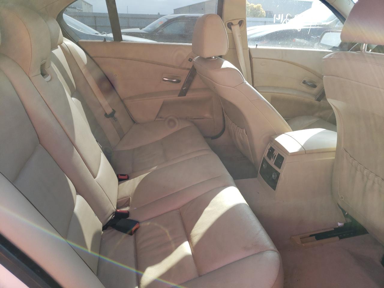 Photo 6 from auction – 2007 BMW 530 I with VIN WBANE73597CM53305