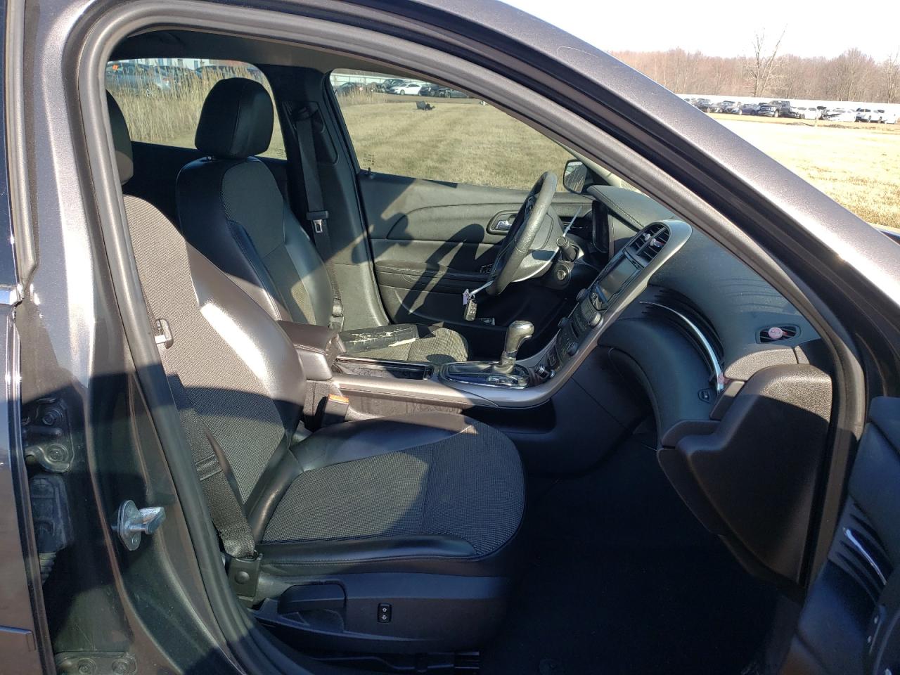 Photo 5 from auction – 2013 CHEVROLET MALIBU 1LT with VIN 1G11C5SA0DF175293