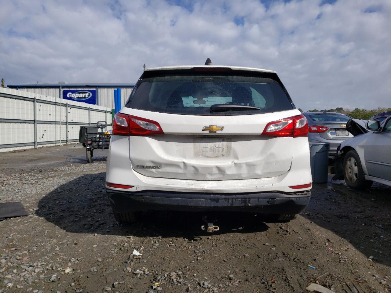 Photo 9 from auction – 2019 CHEVROLET EQUINOX LS with VIN 3GNAXHEVXKS647155