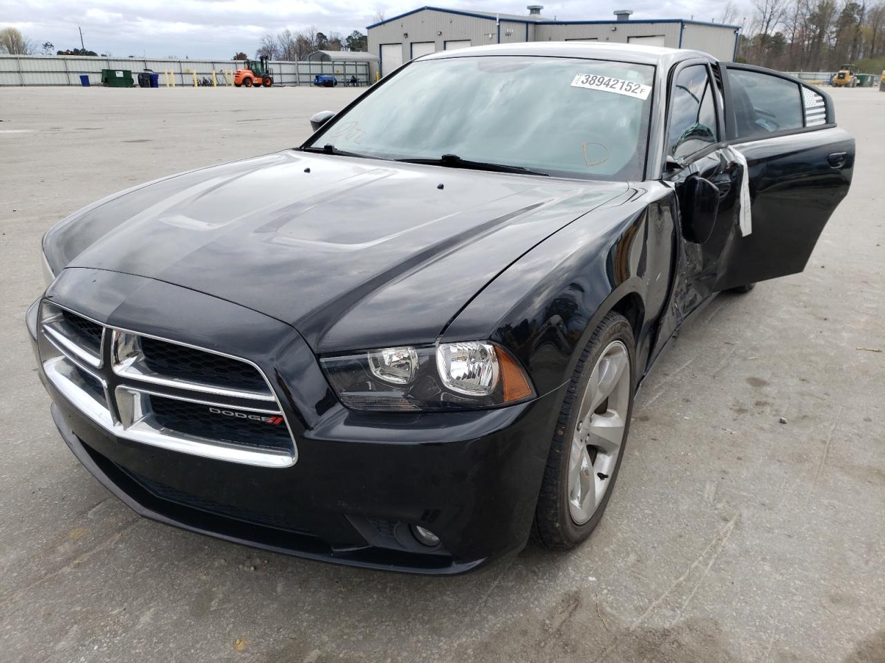 Photo 2 from auction – 2014 DODGE CHARGER SE with VIN 2C3CDXBG2EH279432