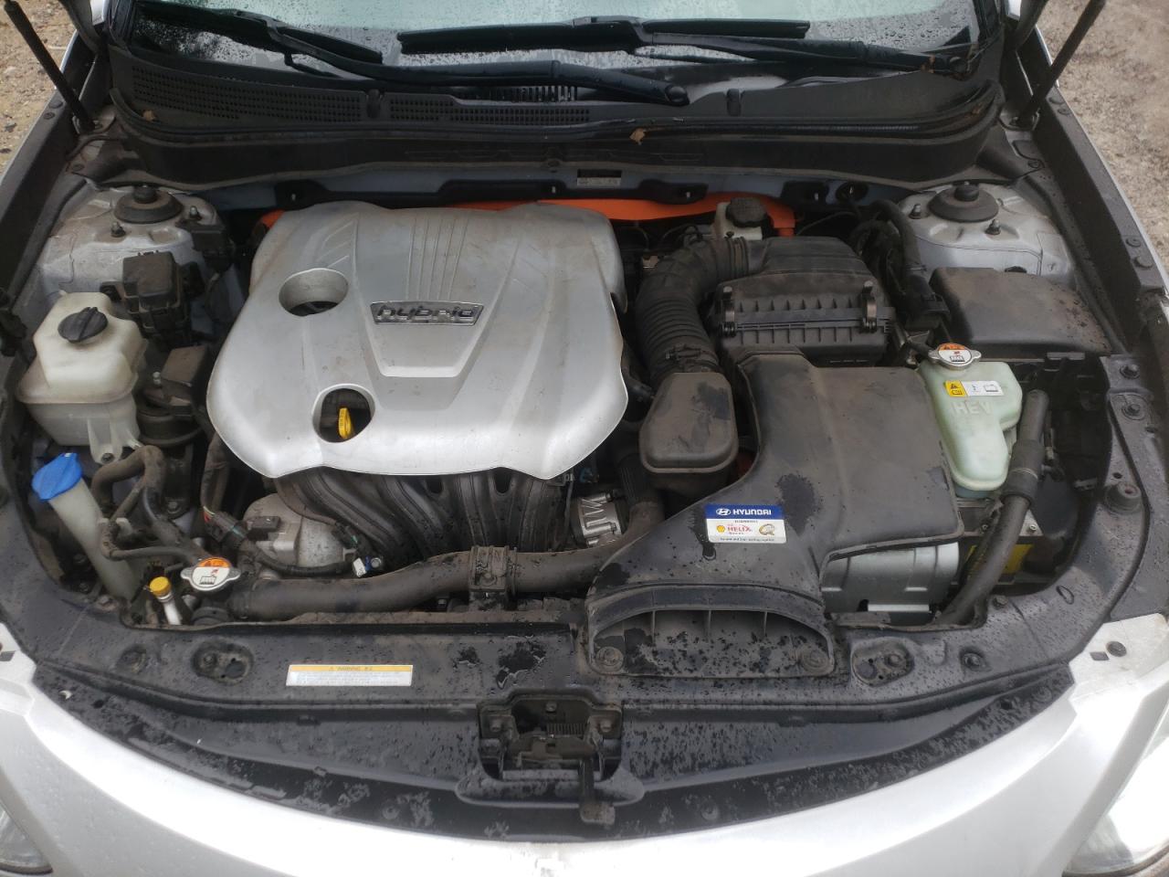 Photo 7 from auction – 2012 HYUNDAI SONATA HYB with VIN KMHEC4A46CA027378