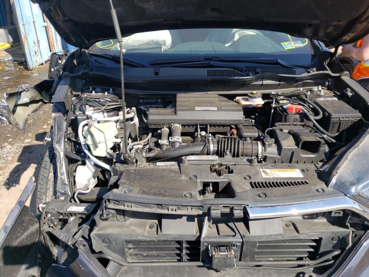 Photo 7 from auction – 2018 HONDA CR-V EX with VIN 7FARW2H57JE034073