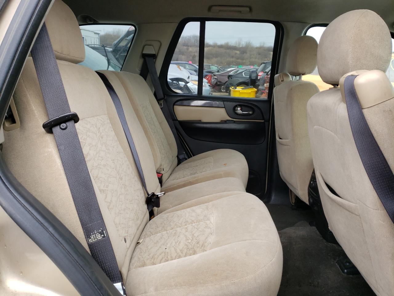 Photo 6 from auction – 2005 GMC ENVOY with VIN 1GKDT13S552351577