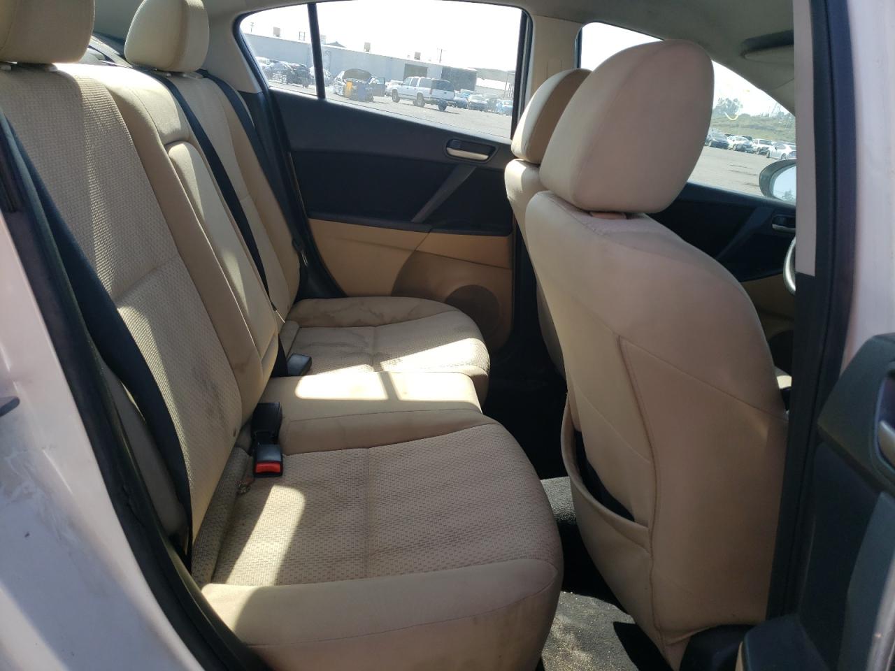 Photo 6 from auction – 2010 MAZDA 3 I with VIN JM1BL1SG5A1190129
