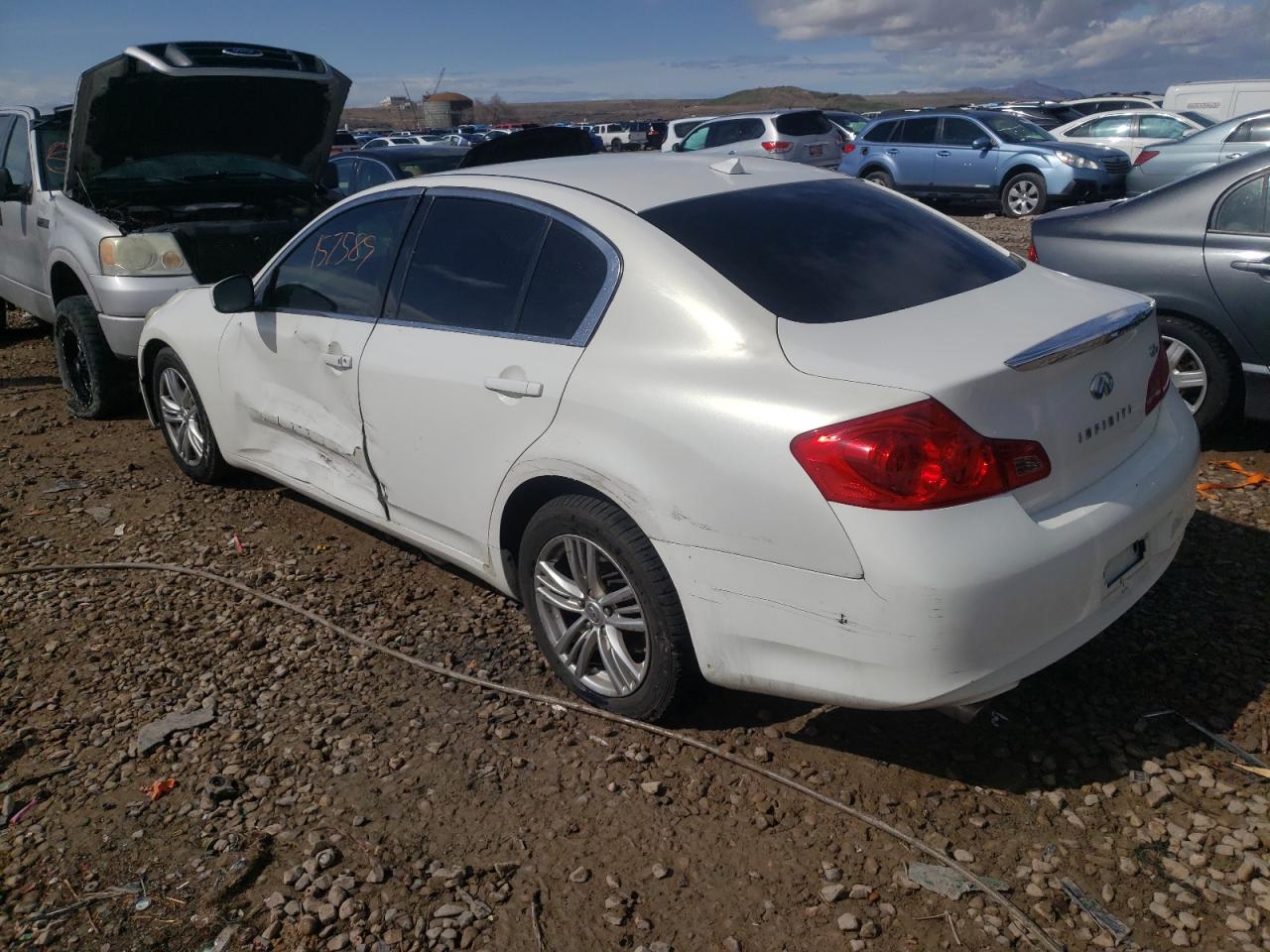 Photo 3 from auction – 2011 INFINITI G25 BASE with VIN JN1DV6APXBM831005