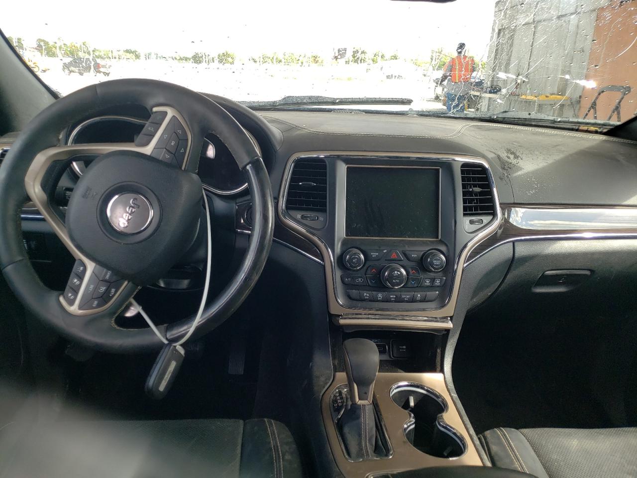 Photo 9 from auction – 2016 JEEP GRAND CHER with VIN 1C4RJFCG7GC384688