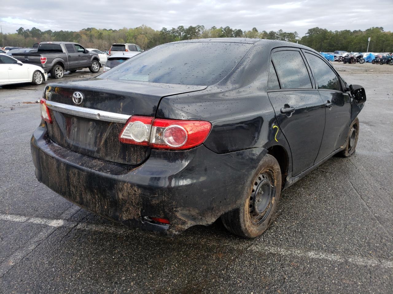 Photo 4 from auction – 2013 TOYOTA COROLLA with VIN 2T1BU4EE5DC123748