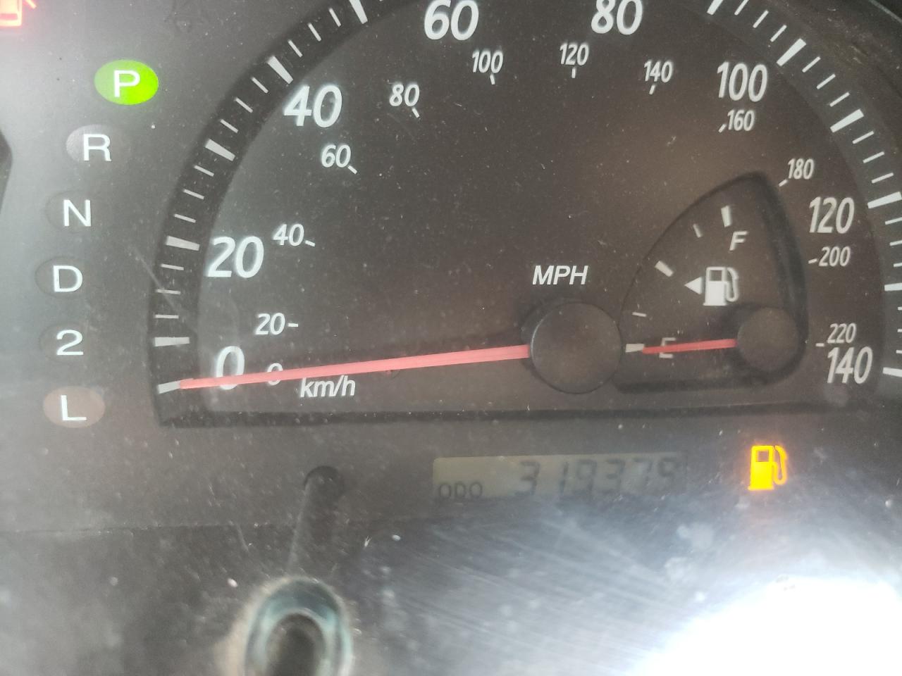 Photo 8 from auction – 2002 TOYOTA CAMRY LE with VIN JTDBE32K020076332
