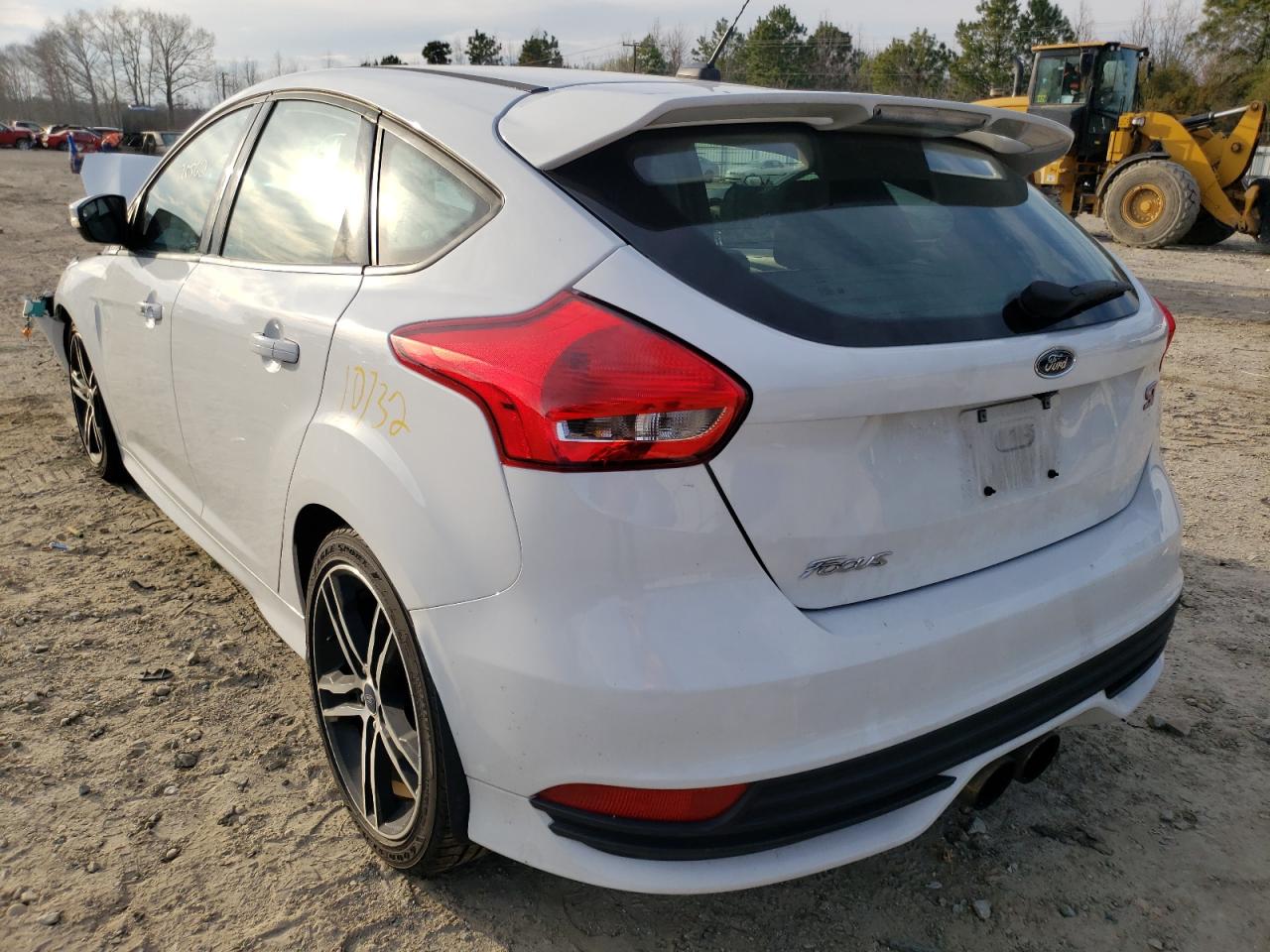 Photo 3 from auction – 2018 FORD FOCUS ST with VIN 1FADP3L95JL285325