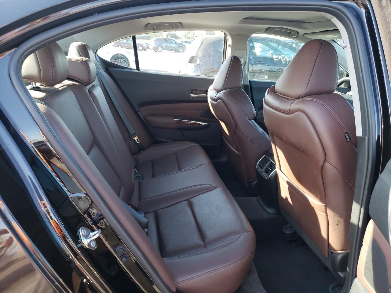 Photo 6 from auction – 2015 ACURA TLX ADVANC with VIN 19UUB2F79FA016911
