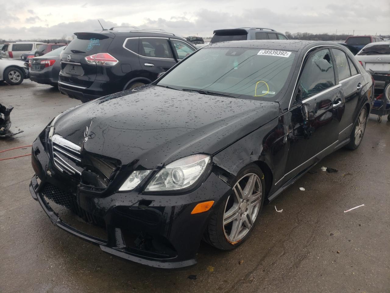 Photo 2 from auction – 2010 MERCEDES-BENZ E 550 with VIN WDDHF7CB1AA197267