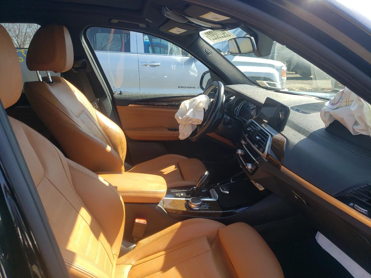 Photo 5 from auction – 2018 BMW X3 XDRIVEM with VIN 5UXTS3C55J0Y97476