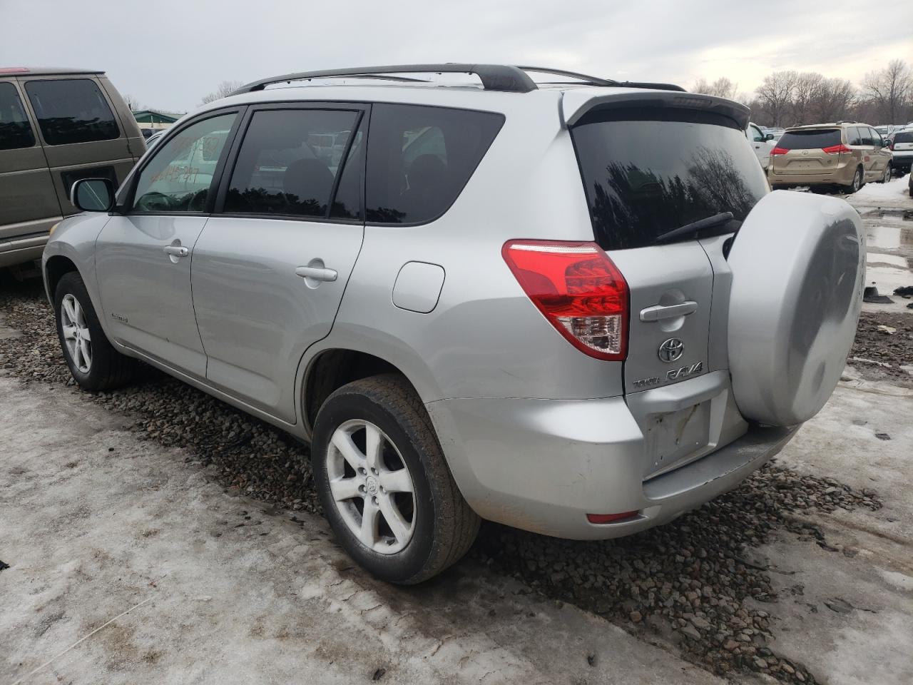 Photo 3 from auction – 2006 TOYOTA RAV4 LIMIT with VIN JTMBD31V666004701