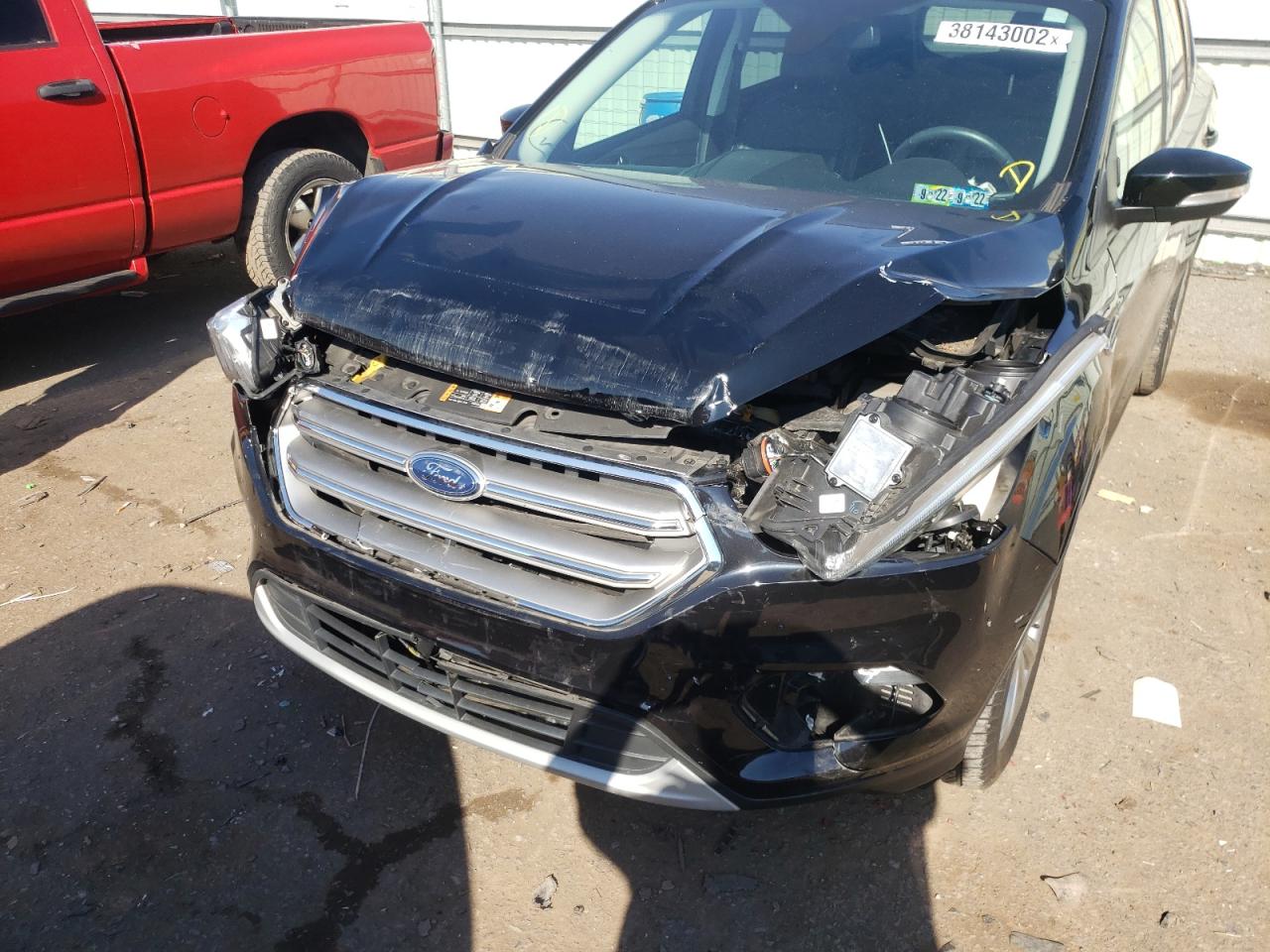 Photo 9 from auction – 2017 FORD ESCAPE TIT with VIN 1FMCU9J90HUE62805