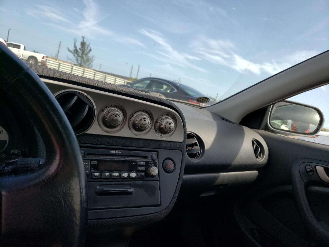 Photo 9 from auction – 2004 ACURA RSX with VIN JH4DC53854S006392