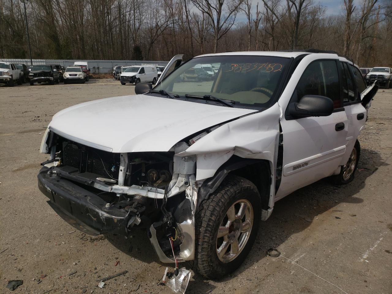 Photo 2 from auction – 2002 GMC ENVOY with VIN 1GKDT13S722320018