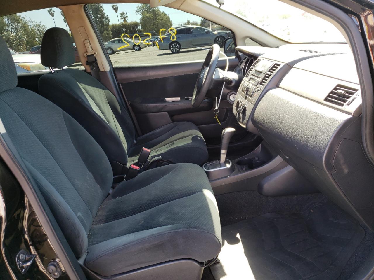 Photo 5 from auction – 2011 NISSAN VERSA S with VIN 3N1BC1CP9BL498402