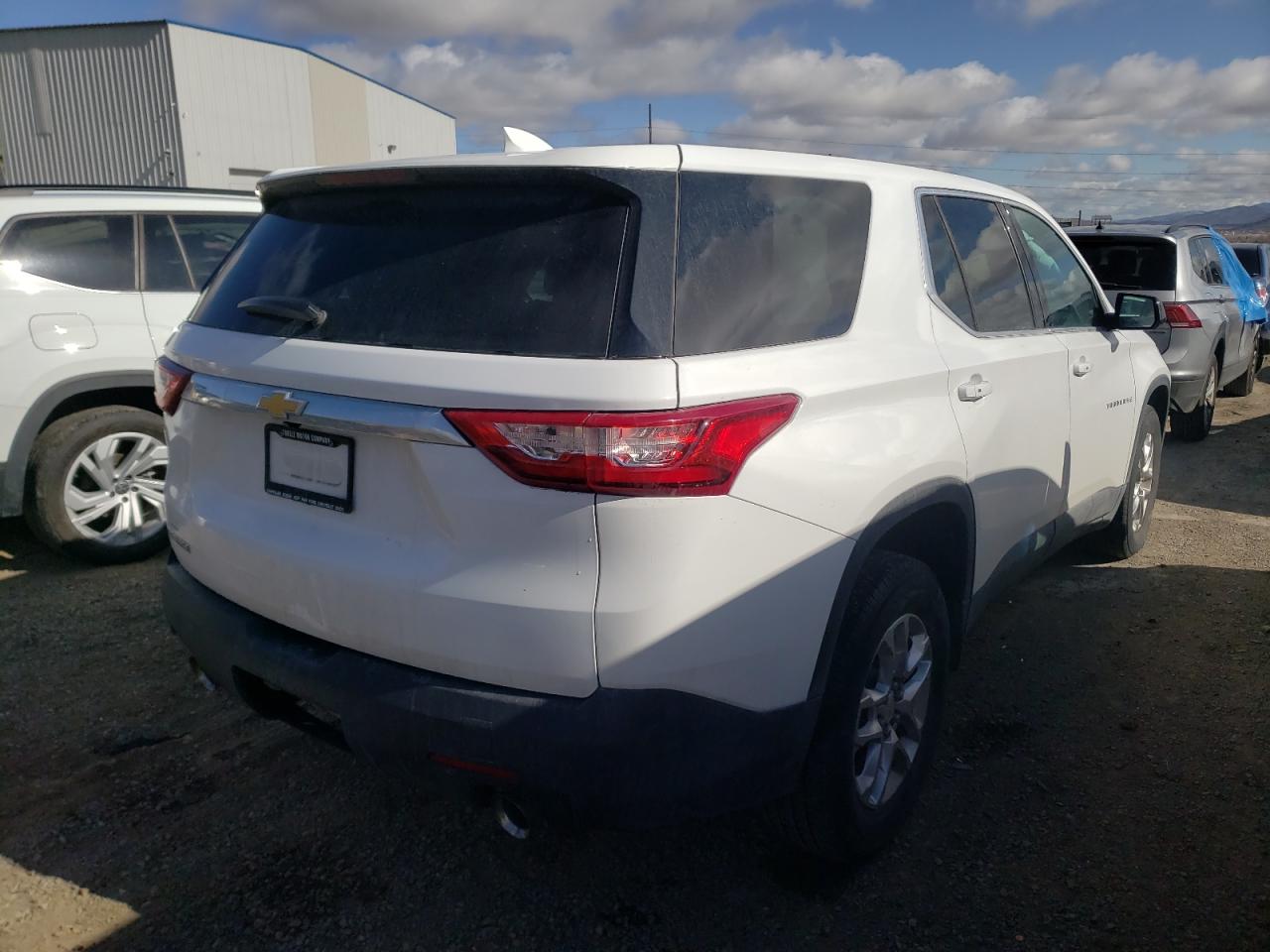 Photo 17 from auction – 2020 CHEVROLET TRAVERSE L with VIN 1GNERFKW3LJ187952