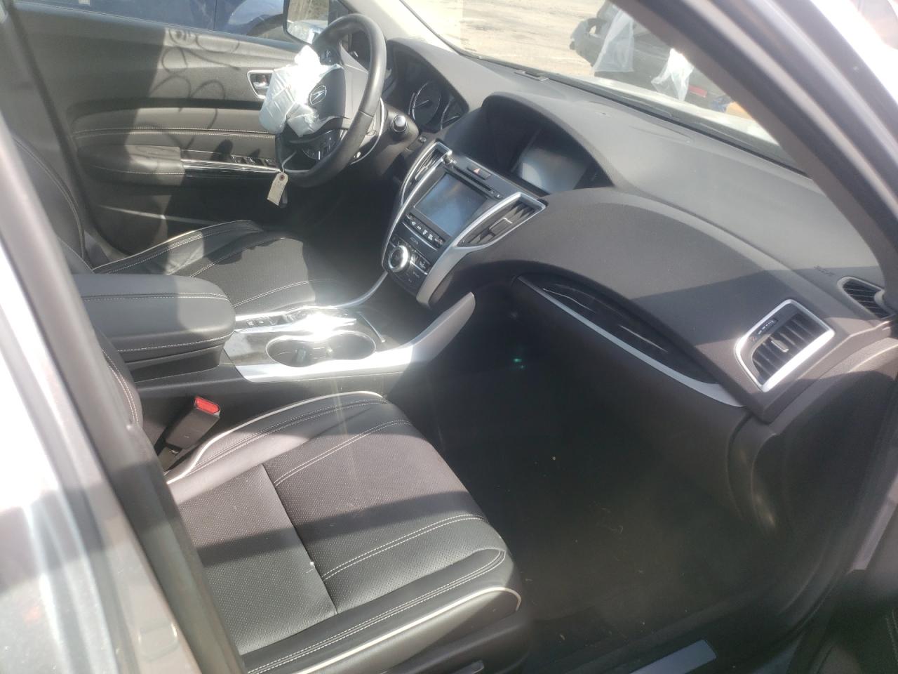 Photo 5 from auction – 2018 ACURA TLX TECH with VIN 19UUB2F54JA006861
