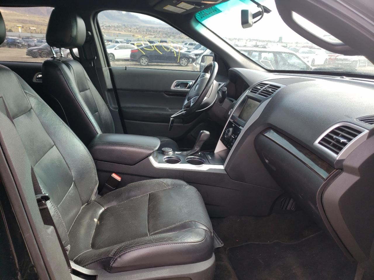Photo 5 from auction – 2012 FORD EXPLORER L with VIN 1FMHK8F87CGA75438