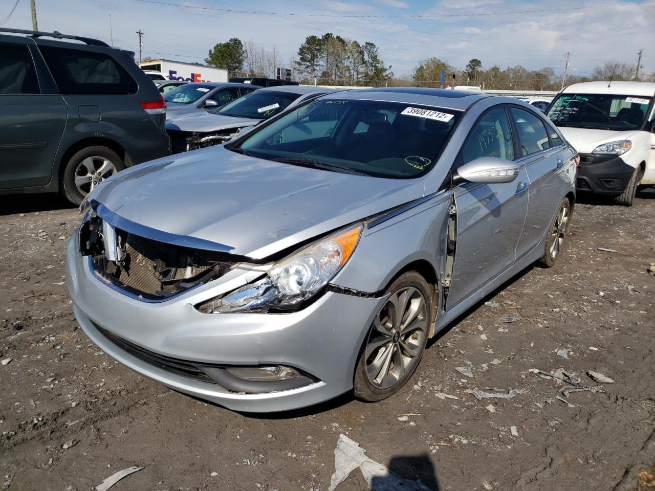 Photo 2 from auction – 2014 HYUNDAI SONATA SE with VIN 5NPEC4AB8EH855544