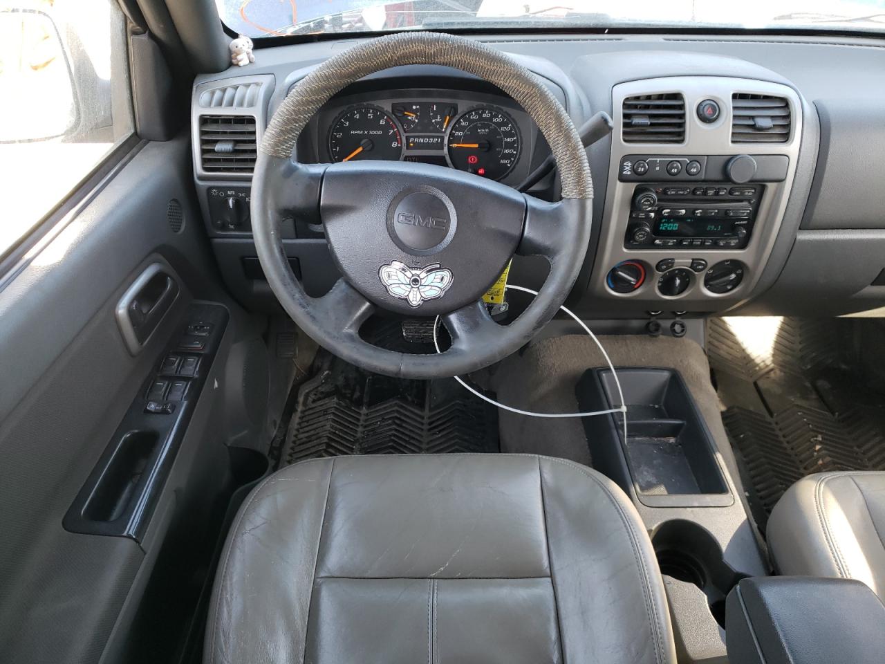 Photo 9 from auction – 2004 GMC CANYON with VIN 1GTDT136048118569