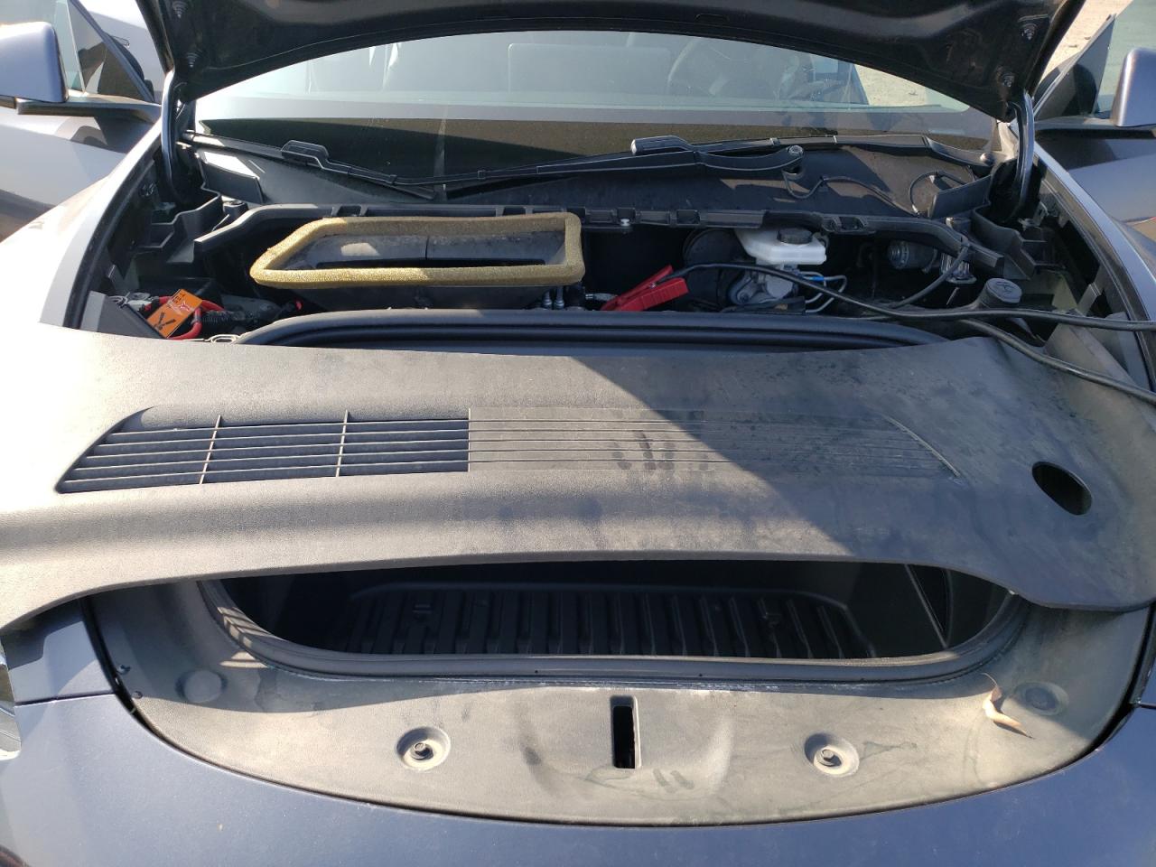 Photo 7 from auction – 2020 TESLA MODEL Y with VIN 5YJYGDEE0LF050512