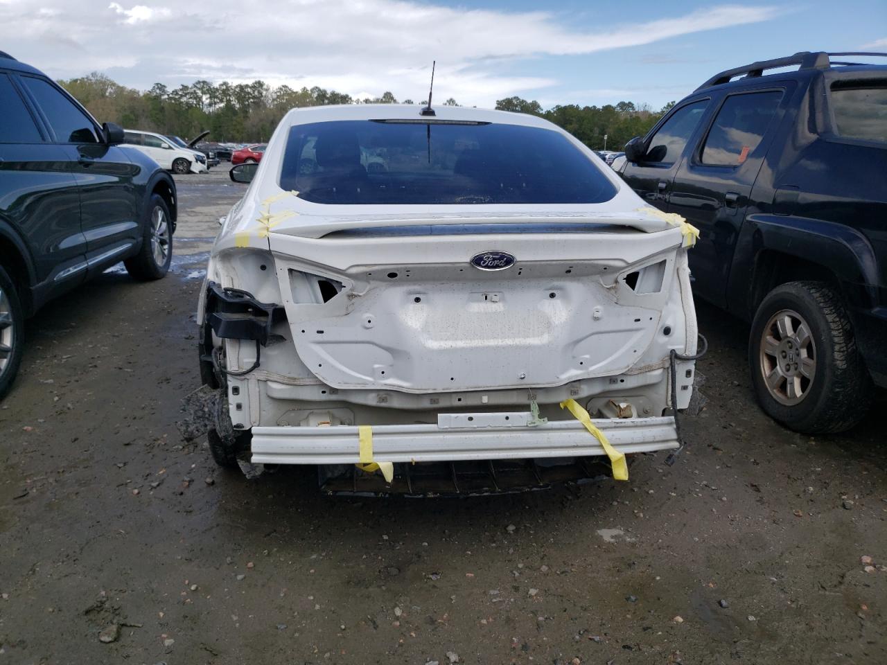 Photo 9 from auction – 2017 FORD FUSION TIT with VIN 3FA6P0D90HR260754