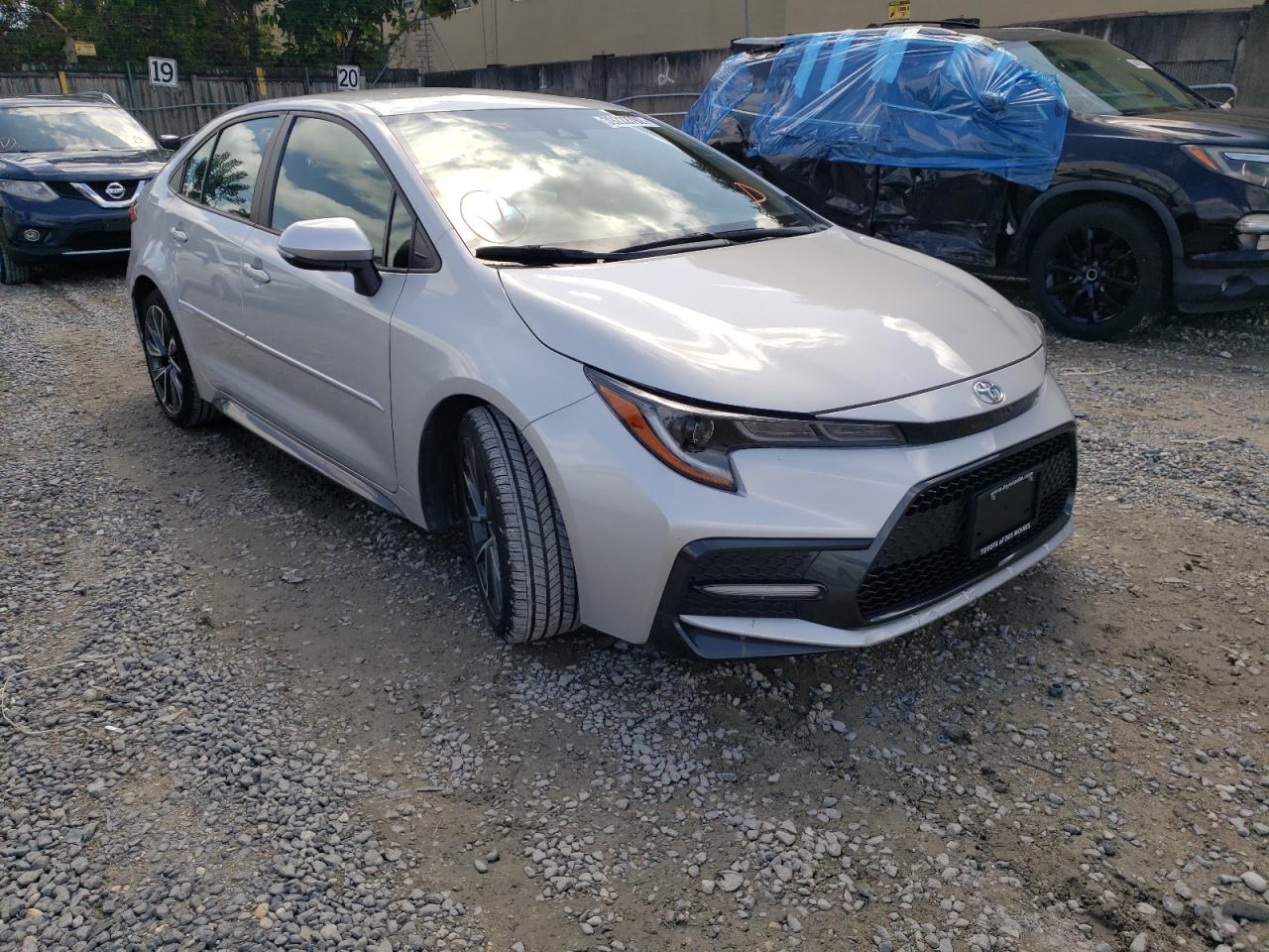 TOYOTA COROLLA SE 2020 with VIN 5YFS4RCE4LP037555 - Photo from auction