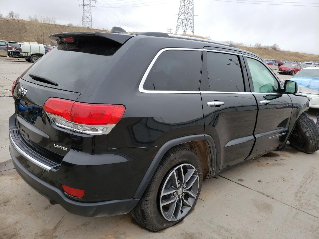 Photo 4 from auction – 2018 JEEP GRAND CHER with VIN 1C4RJFBG6JC511102