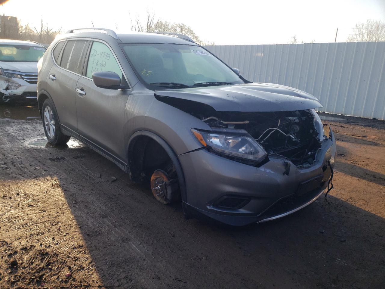 NISSAN ROGUE S 2016 with VIN JN8AT2MV6GW136934 - Photo from auction
