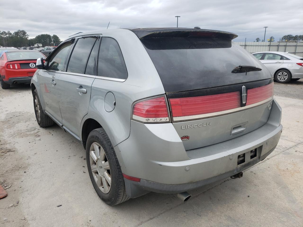 Photo 3 from auction – 2007 LINCOLN MKX with VIN 2LMDU88C27BJ11760