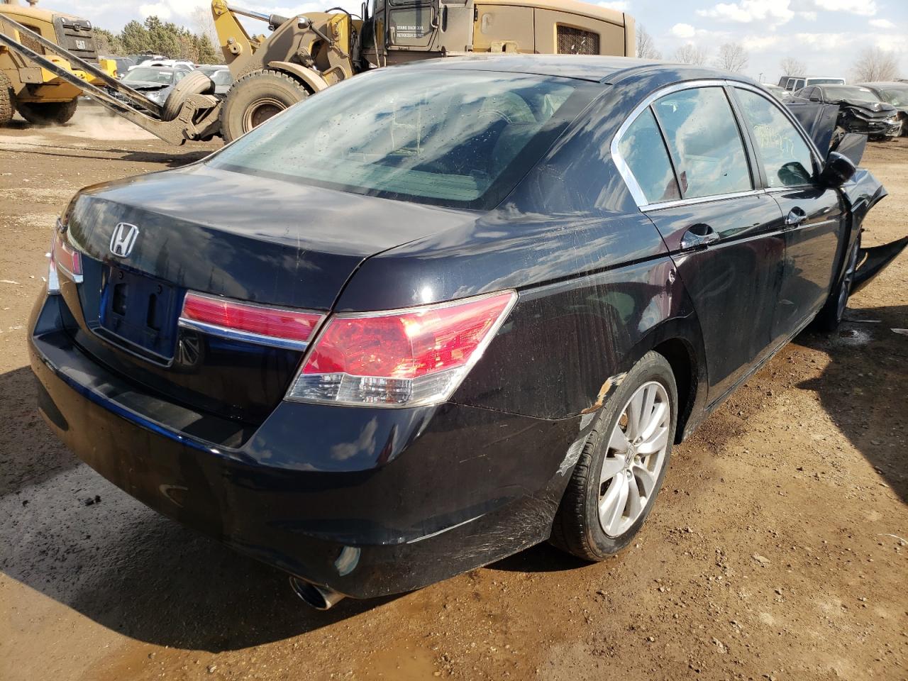 Photo 4 from auction – 2011 HONDA ACCORD EX with VIN 1HGCP2F78BA155824