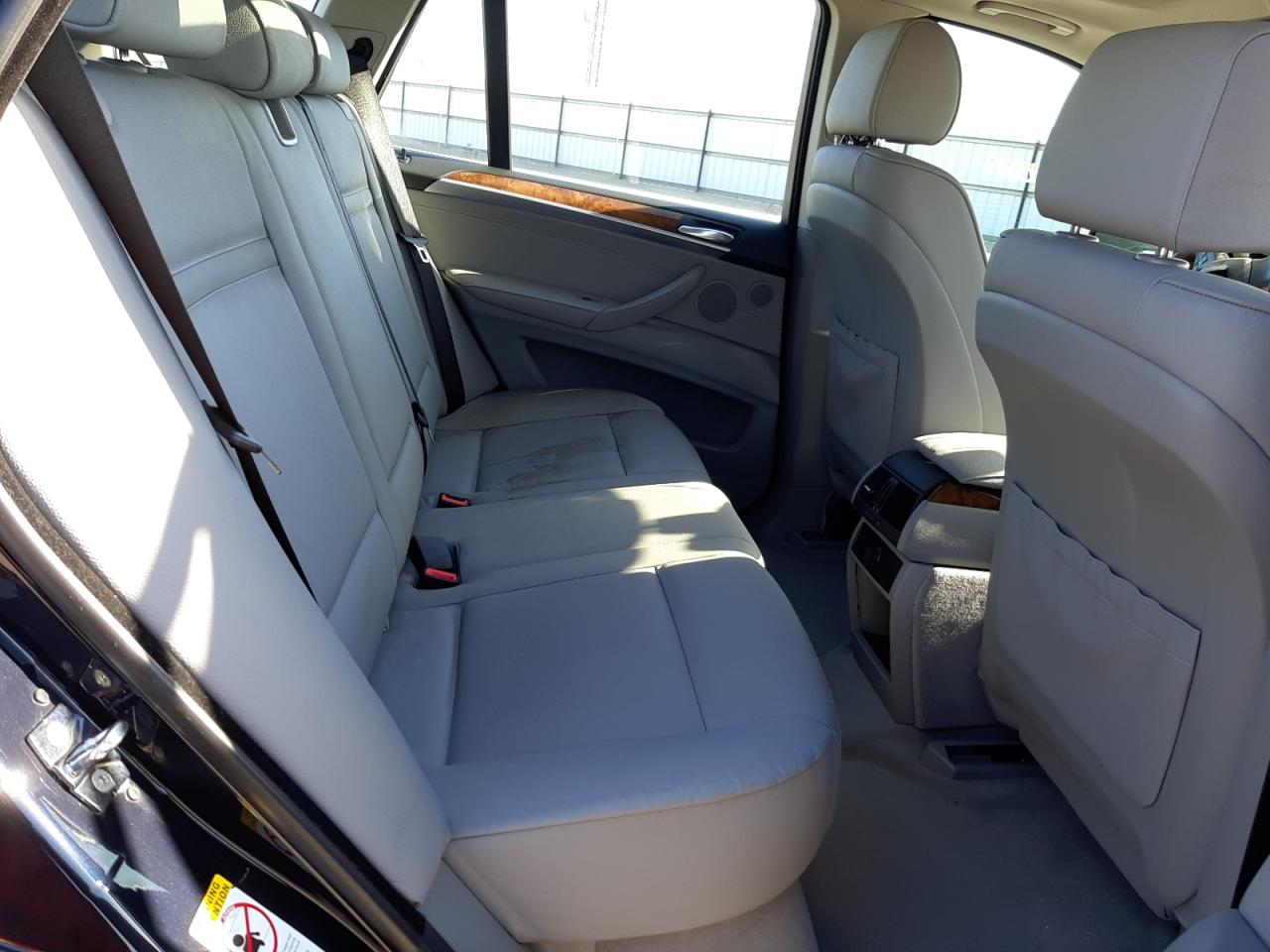 Photo 6 from auction – 2007 BMW X5 3.0I with VIN 5UXFE435X7L013663