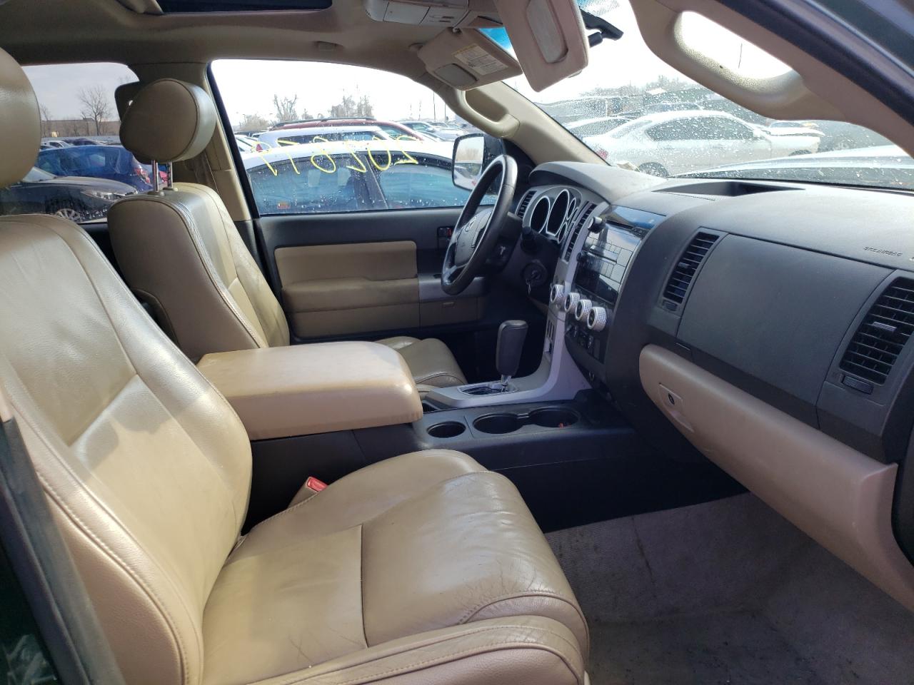 Photo 5 from auction – 2008 TOYOTA SEQUOIA SR with VIN 5TDBY64A98S002099