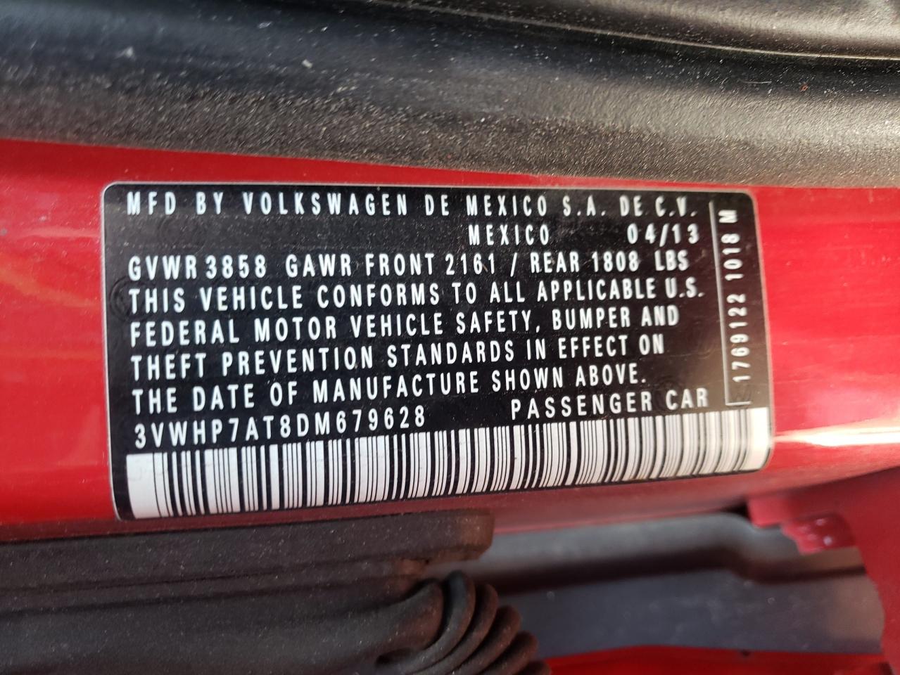 Photo 10 from auction – 2013 VOLKSWAGEN BEETLE with VIN 3VWHP7AT8DM679628