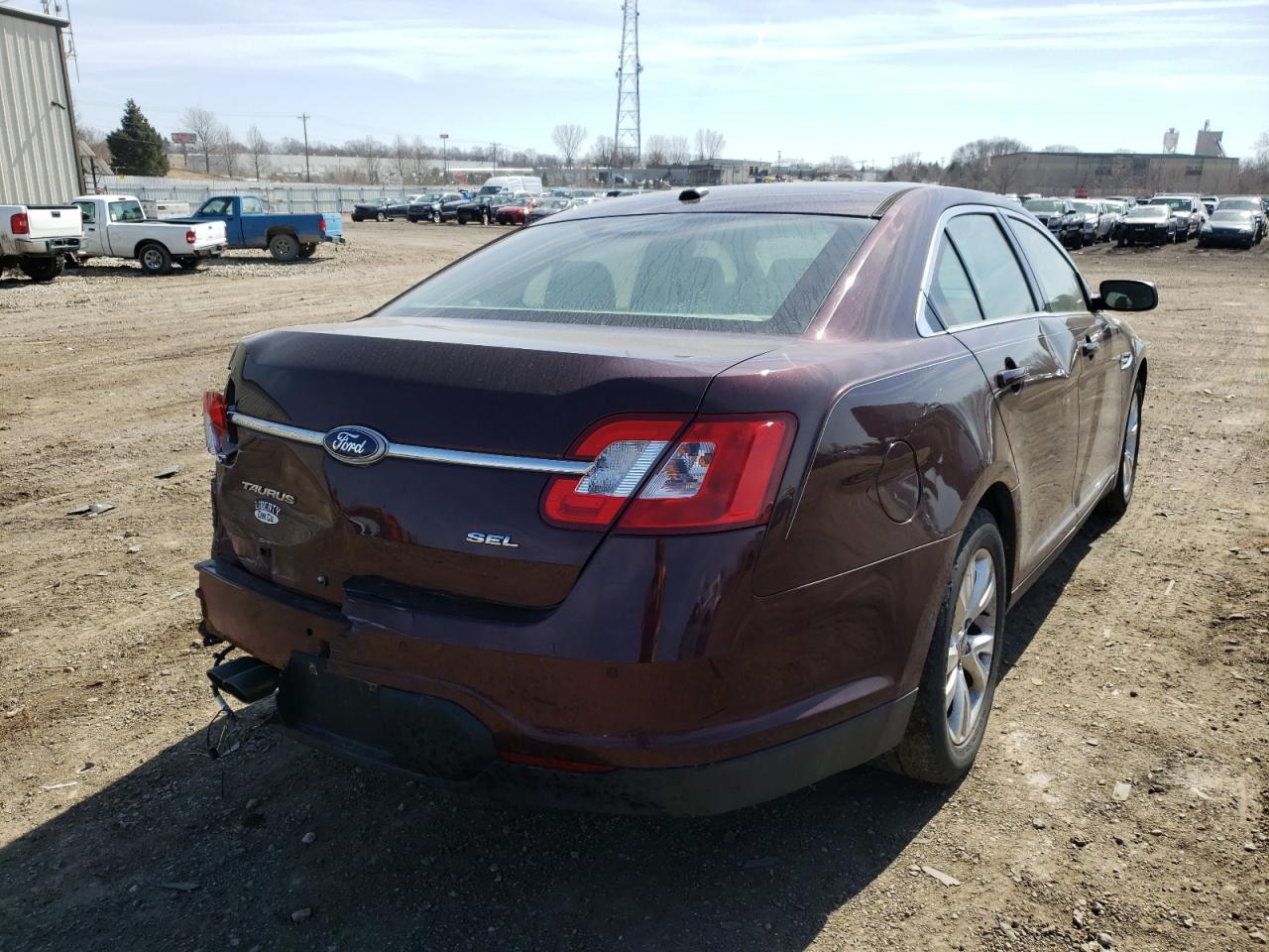 Photo 4 from auction – 2011 FORD TAURUS SEL with VIN 1FAHP2EW5BG110551