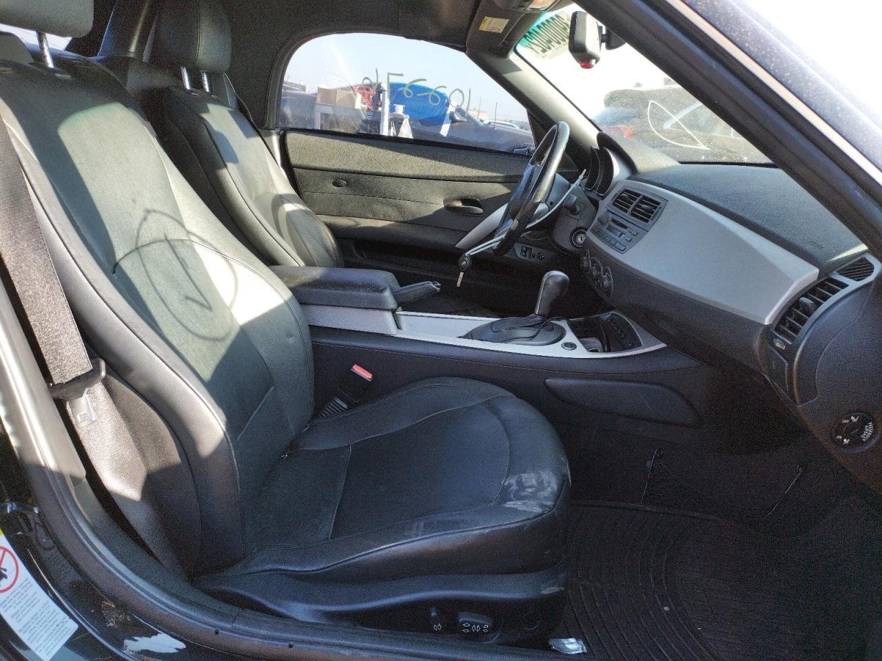 Photo 5 from auction – 2003 BMW Z4 3.0 with VIN 4USBT53493LU01295