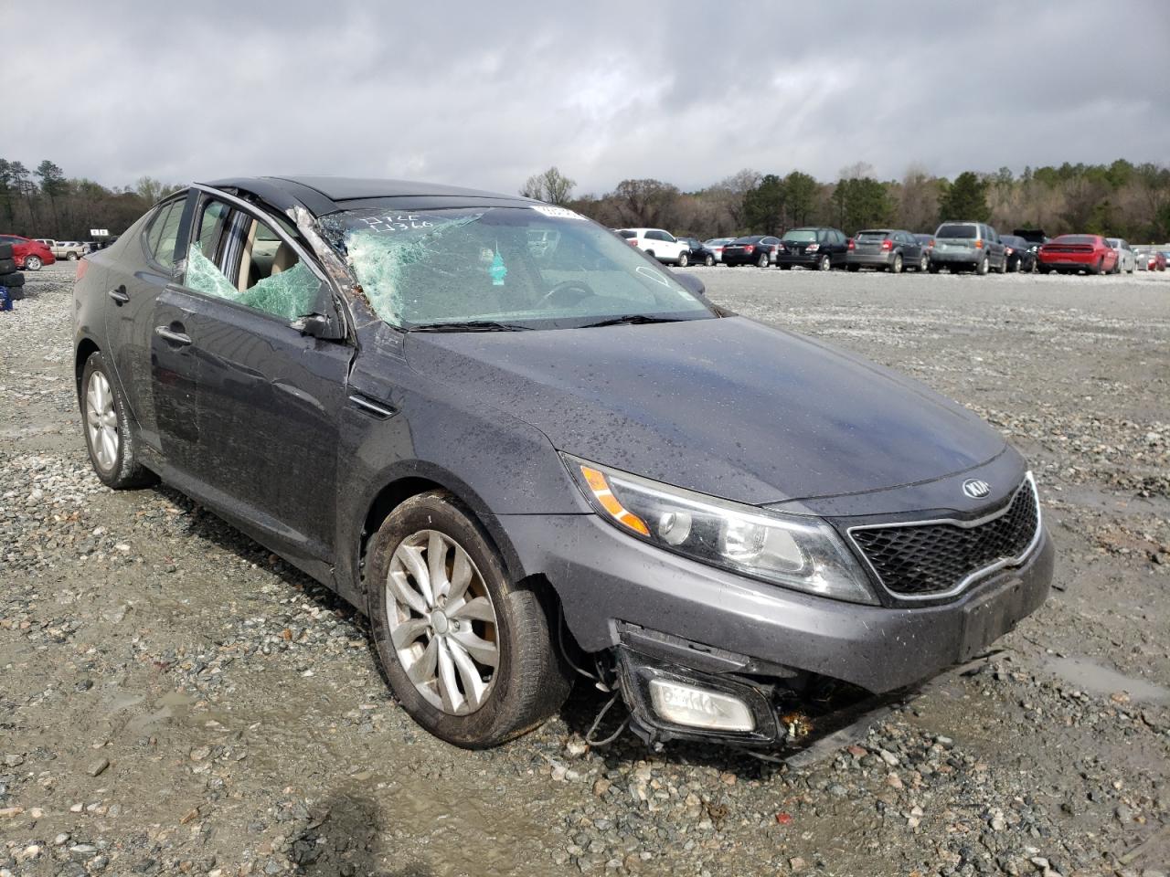 KIA OPTIMA EX 2015 with VIN 5XXGN4A78FG509893 - Photo from auction