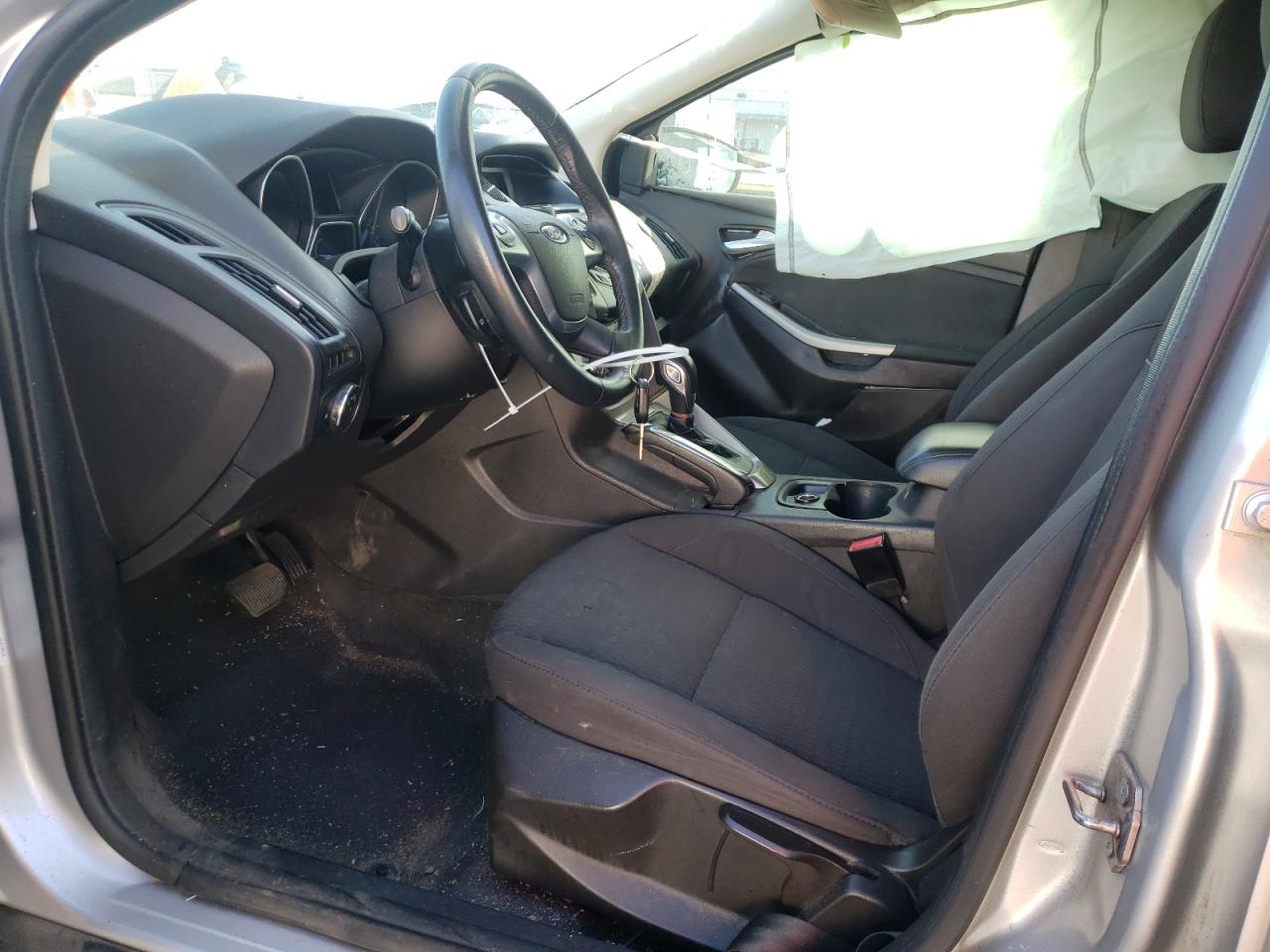 Photo 5 from auction – 2012 FORD FOCUS SEL with VIN 1FAHP3M28CL348858